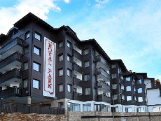 ROYAL PARK AND SPA APARTMENTS