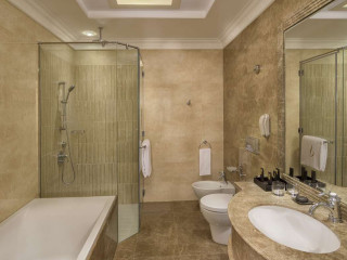 Royal Rose Abu Dhabi, a Curio Collection by Hilton Affiliated Hotel