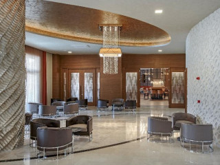 Best Western Plus - Embassy Hotel Athens