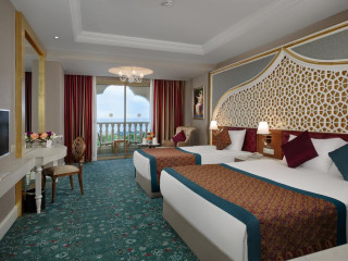 ROYAL TAJ MAHAL  HOTEL