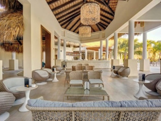 ROYALTON SPLASH PUNTA CANA AN AUTOGRAPH COLLECTION ALL-INCLUSIVE RESORT AND CASINO