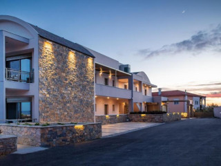 Royalty Suites Loft Halkidiki