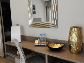 Royalty Suites Seaside