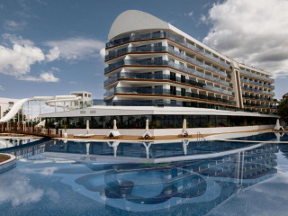 Rubi Platinum Sign Resort