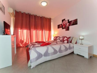 Ruby Red Apartment & Atlantic Blue Retreat