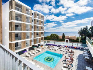 Ryans Ibiza Apartments