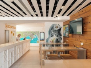 Ryans La Marina