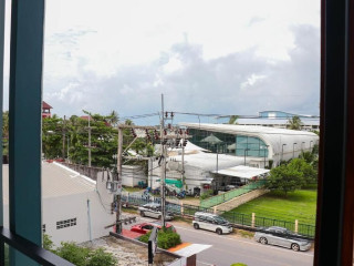 S2 Airport Residence