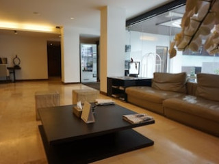 S33 COMPACT SUKHUMVIT (SHA)