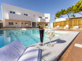 Sagres Sun Stay - Surf Camp & Hostel