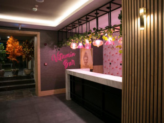 Sailor's Beach Club