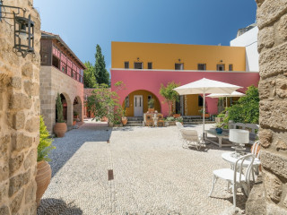 SAINT ARTEMIOS BOUTIQUE