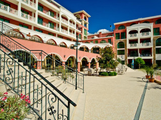 SAINT GEORGE PALACE SAINT VLAS