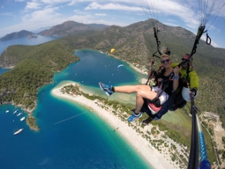 SAKURA HOSTEL AND PUB