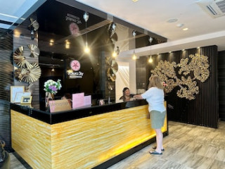 SAKURA SKY RESIDENCE