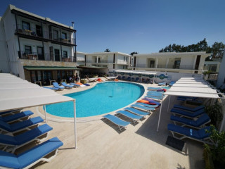 SALINAS BEACH HOTEL BODRUM BOUTIQUE CONCEPT