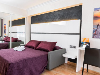 Salles Hotel Marina Portals