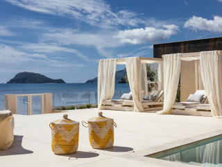 Salty Angel Sea Front Villa