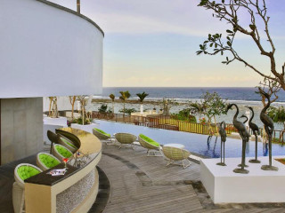 Samabe Bali Suites & Villas