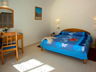 Samira Club
