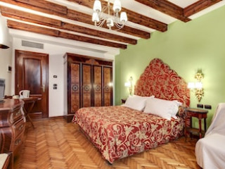 SAN MARCO STYLE APARTMENTS