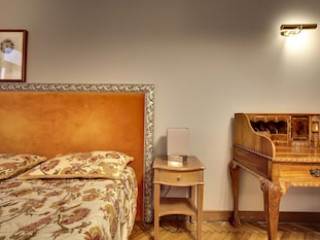 SAN MARCO STYLE APARTMENTS