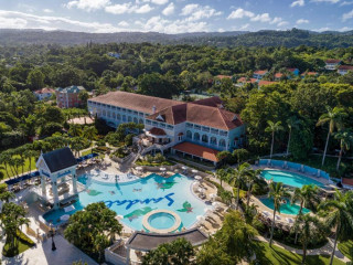 Sandals Ochi