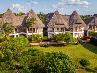 Sandies Baobab Beach Zanzibar