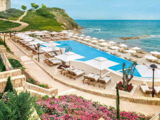 Sani Beach Hotel 