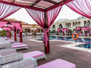 Sani Beach Hotel 