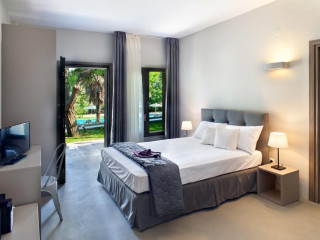 Sani Woods ex. Sani Green