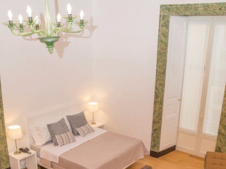 SANTA CHIARA BOUTIQUE