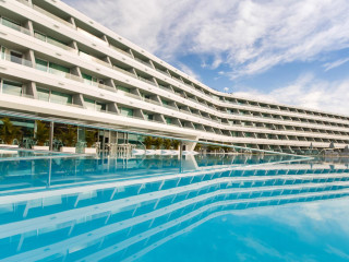 SANTA MONICA SUITES