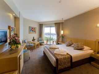 SAPHIR RESORT & SPA HOTEL