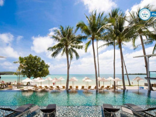 Sareeraya Villas & Suites