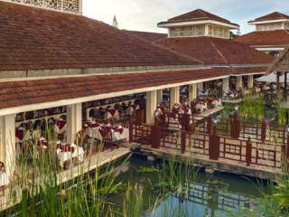 Sarova Whitesands Beach Resort