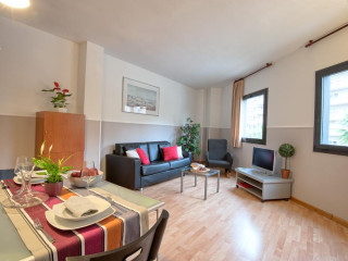 Sata Apartamentos - Park Guell Area