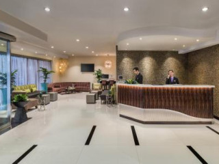 Savoy Crest Hotel Apartment