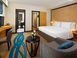 Savoy Suites Hotel Apartments