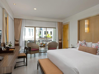 Sawaddi Patong Resort & Spa