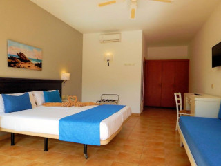 SBH Royal Monica