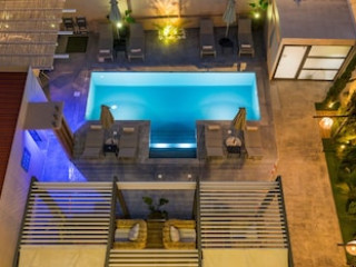 SEA AND CITY APARTMENTS