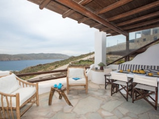 SEA BREEZE BALCONY OF MYKONOS