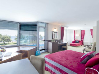 SEA LIFE FAMILY RESORT HOTEL