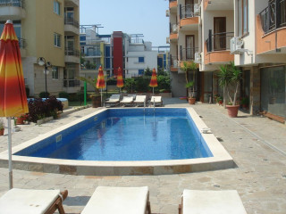 SEA REGAL APART  HOTEL