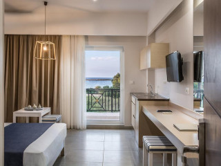 Sea View Hotel & Apartments