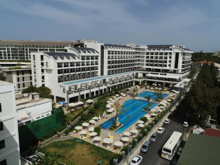 SEADEN VALENTINE RESORT & SPA