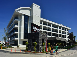 AYDINBEY FAMOUS RESORT