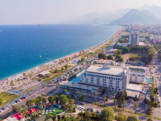 ARINA BEACH HOTEL