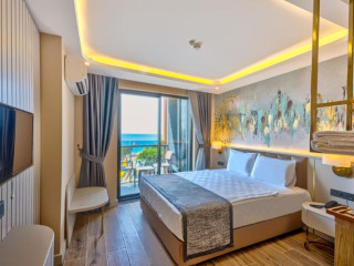 Golden Sand Hotel